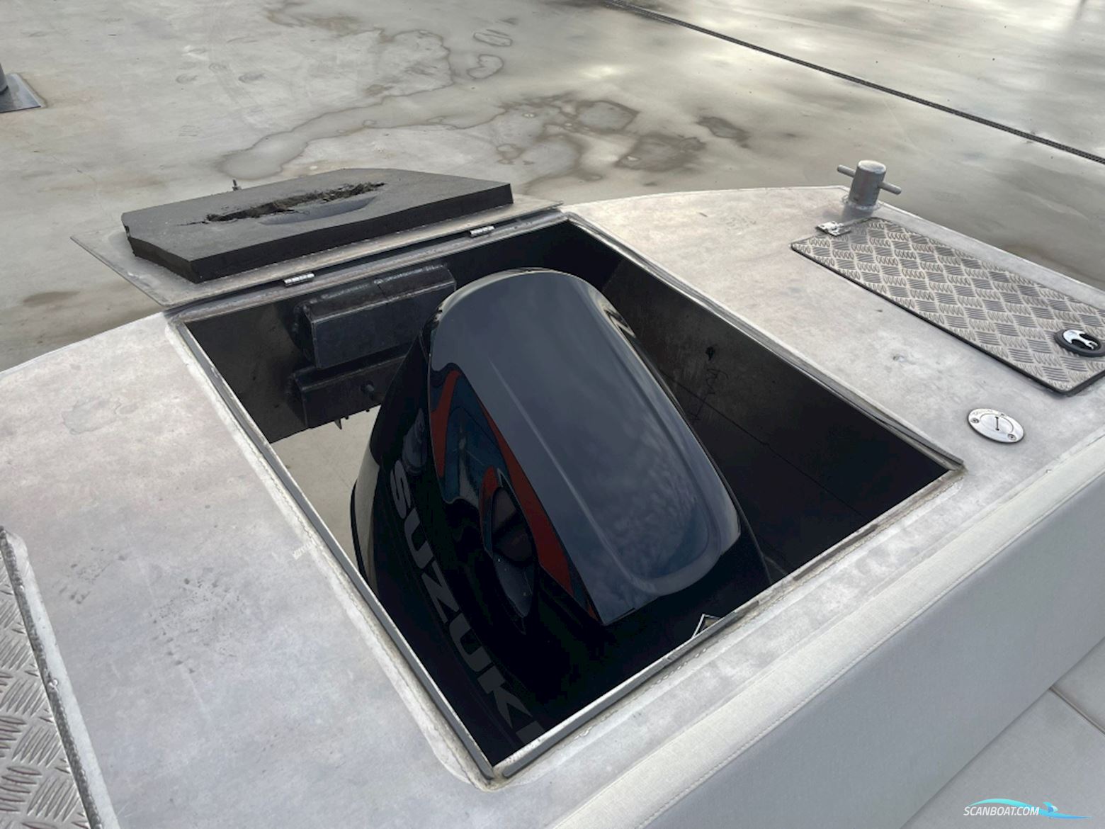 Van Vossen 777 Tender Occasion