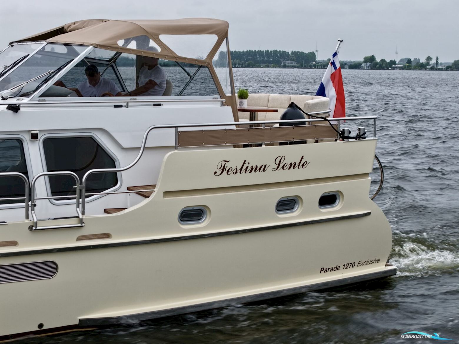 Van Vossen Parade 12.70 AK Exclusive