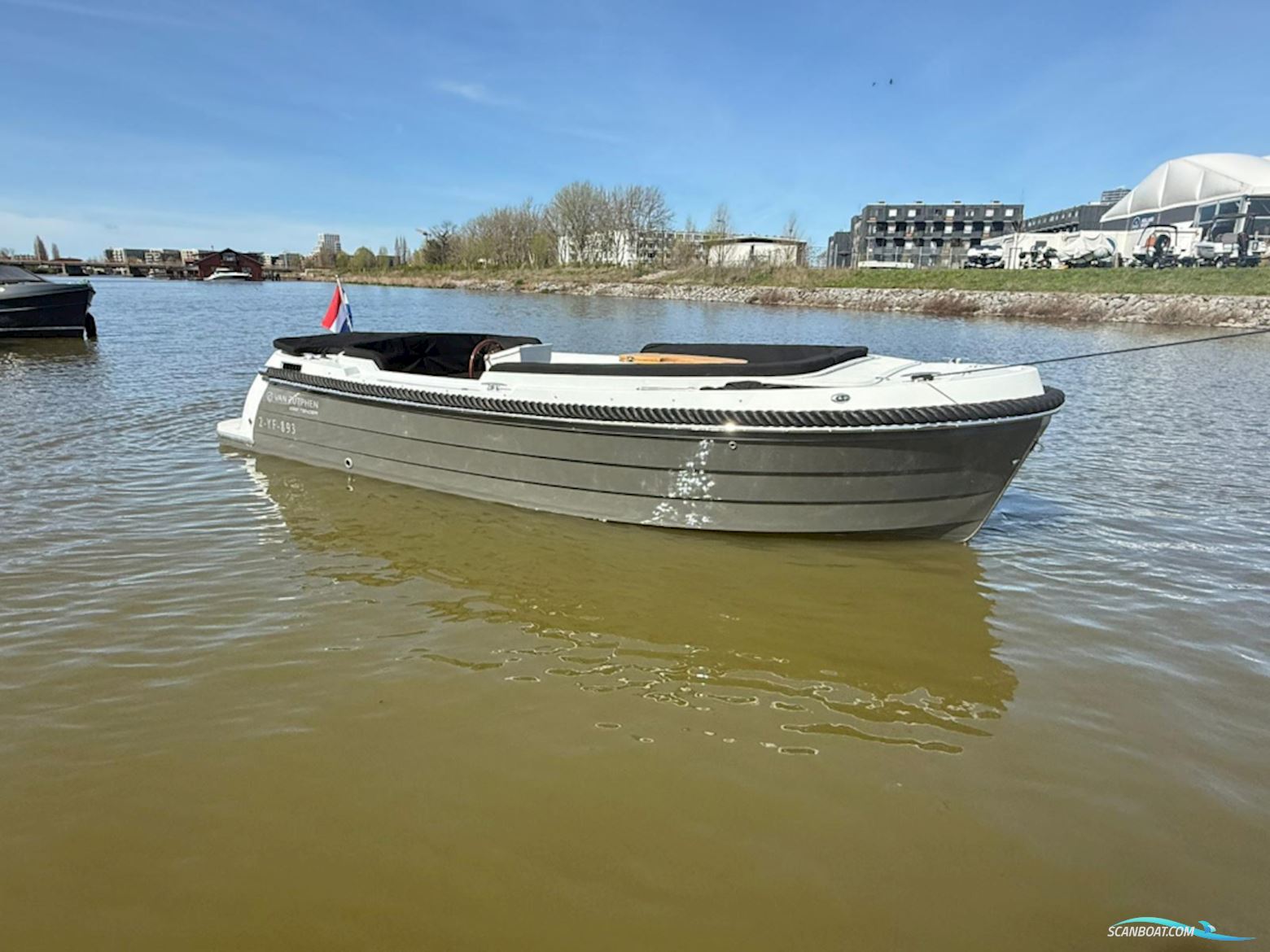 Van Zutphen 633 Tender