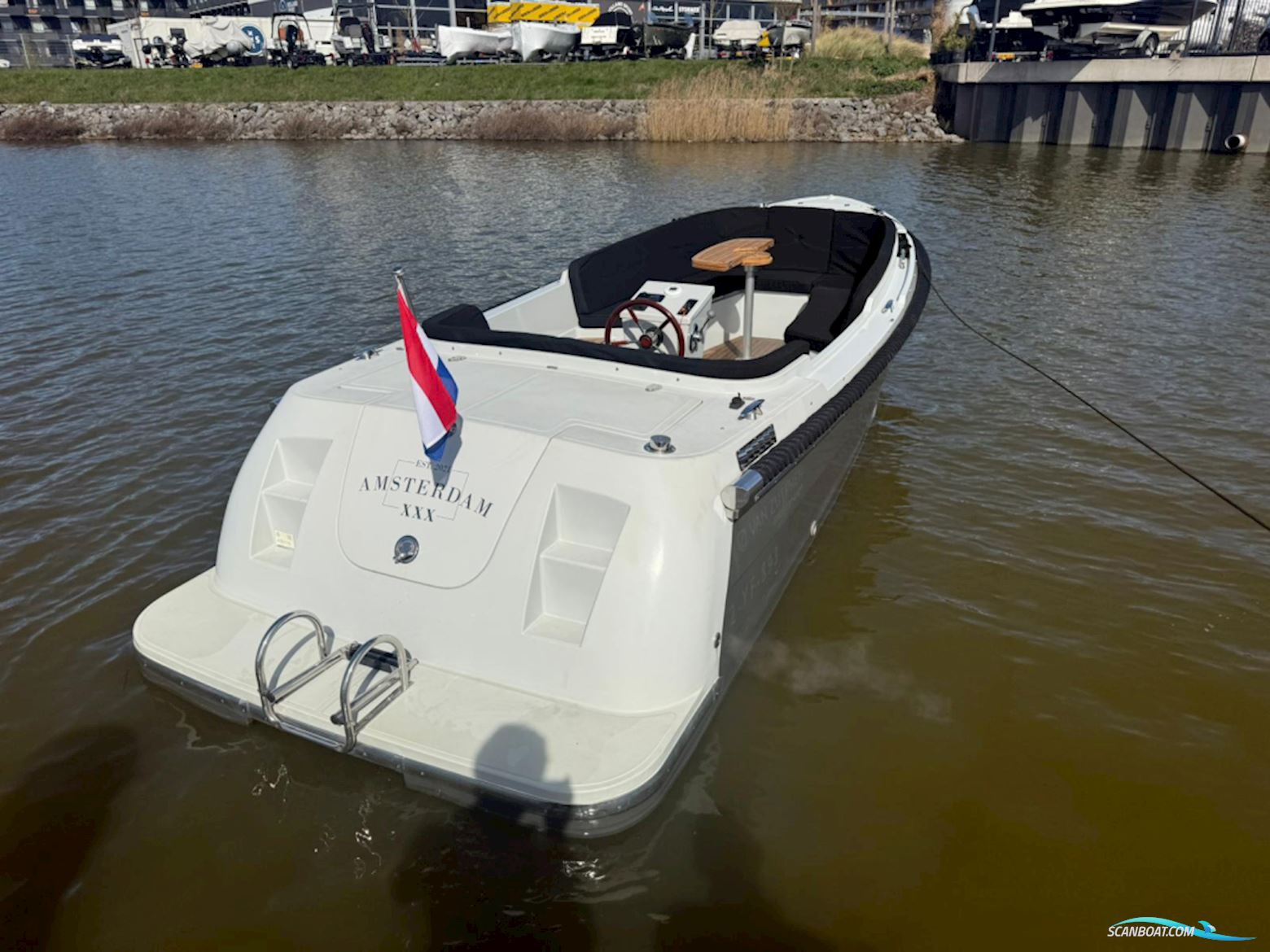 Van Zutphen 633 Tender