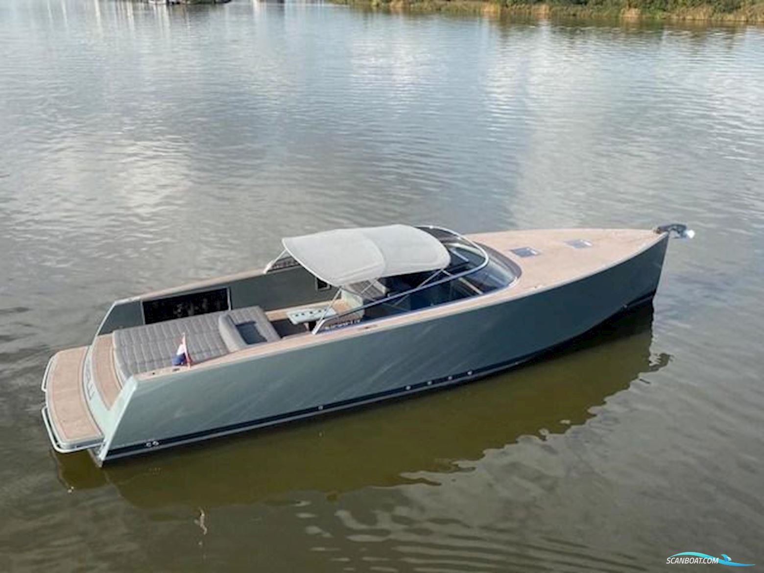 Vandutch 40 Motorboat 2009, with 2x Yanmar BY 260 engine, The Netherlands