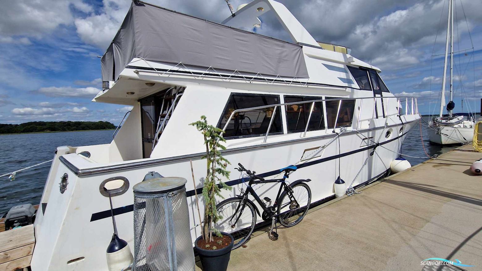 Vantare 53 Pilothouse