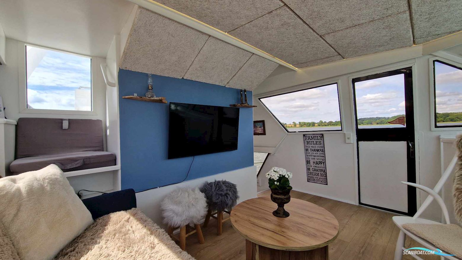 Vantare 53 Pilothouse