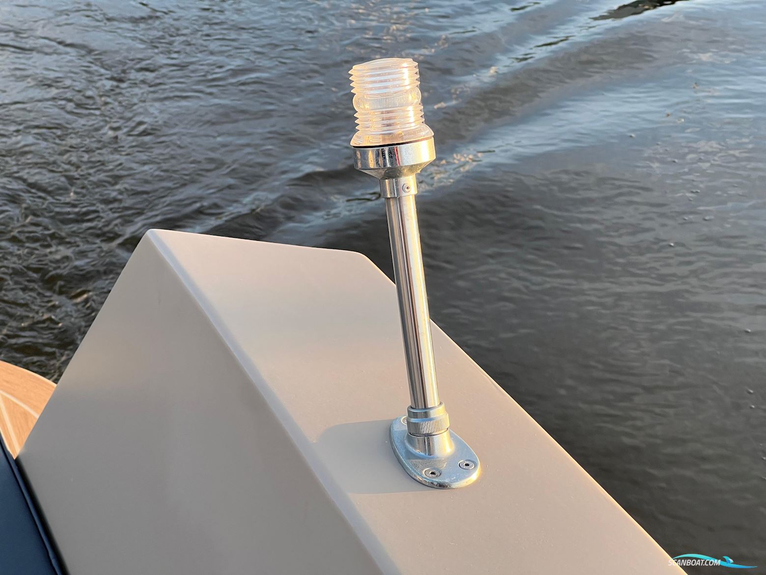 Vanvossen 850 Tender