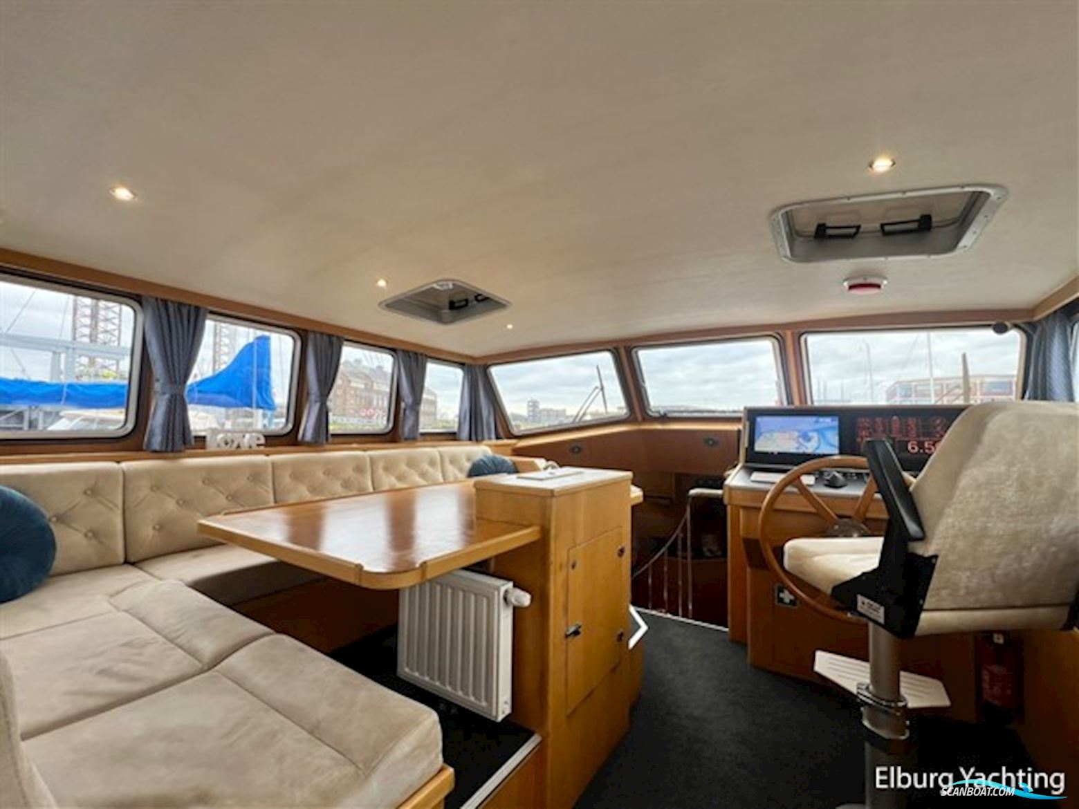 Vdl Pilot 50 - Open Kuip