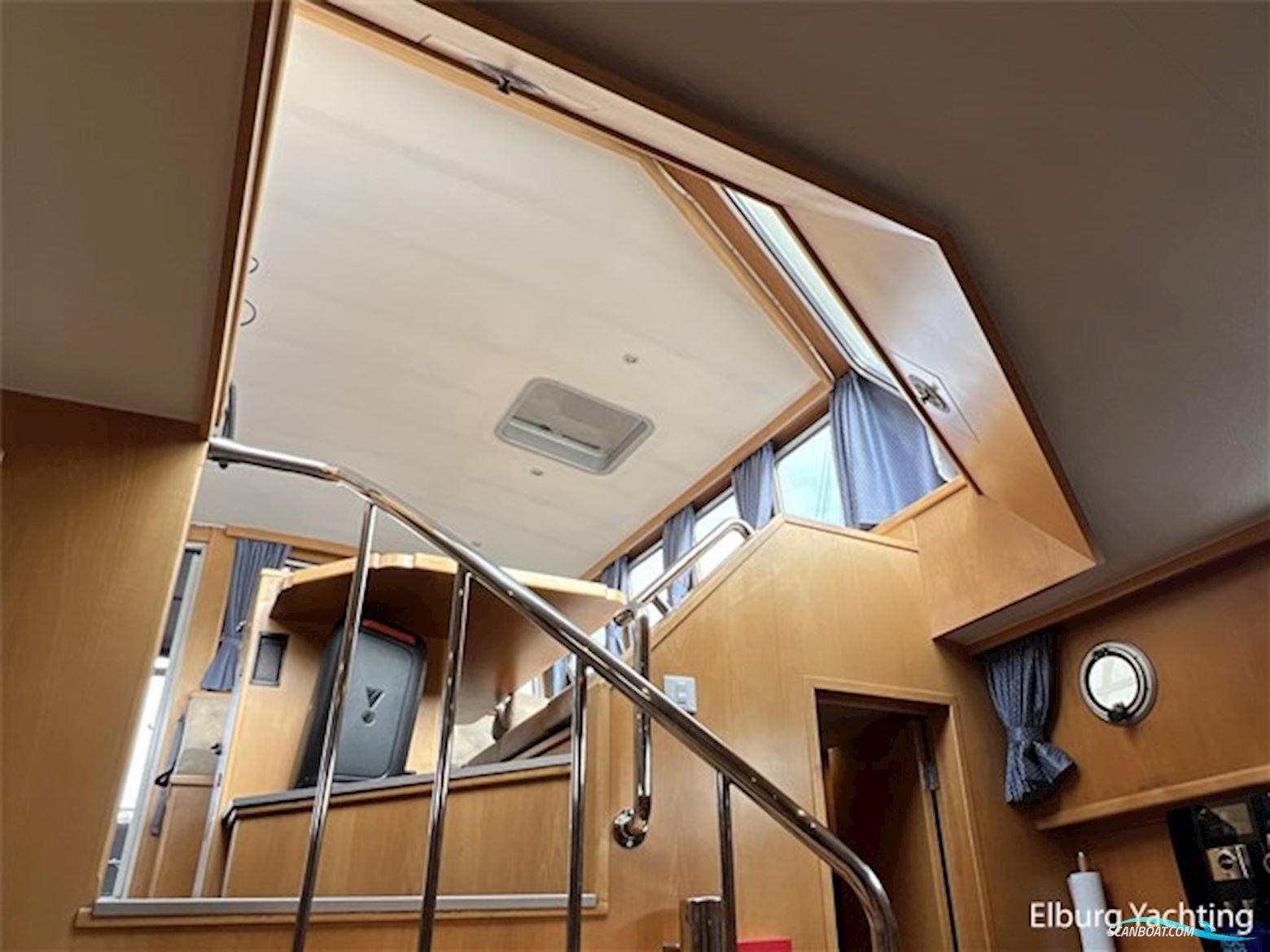 Vdl Pilot 50 - Open Kuip