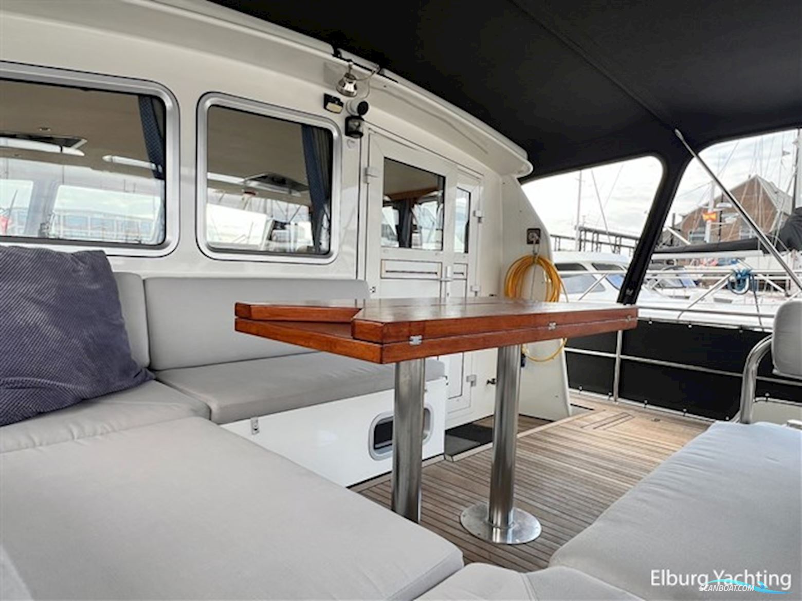 Vdl Pilot 50 - Open Kuip