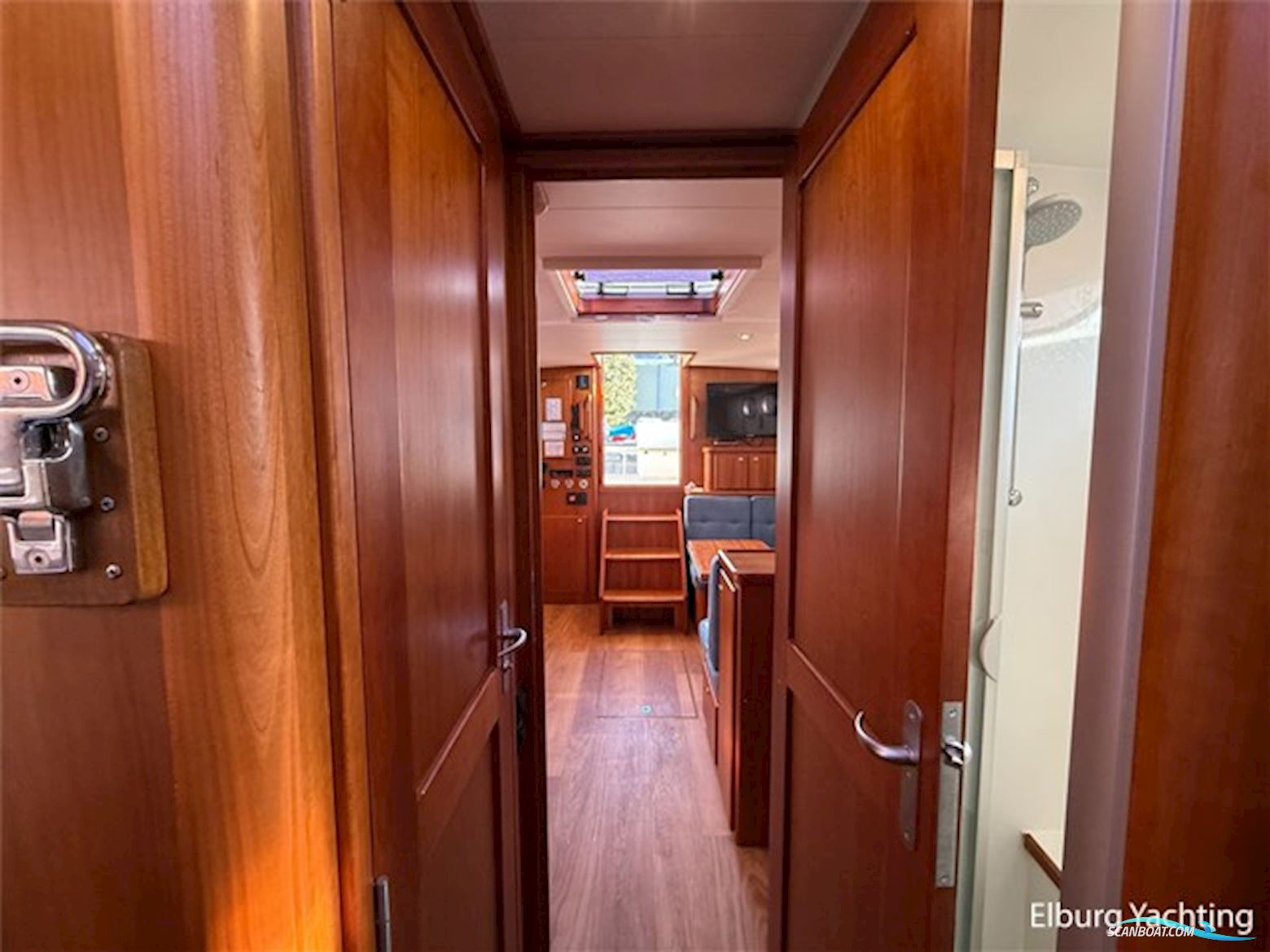 Vedette 10.30 Cabin