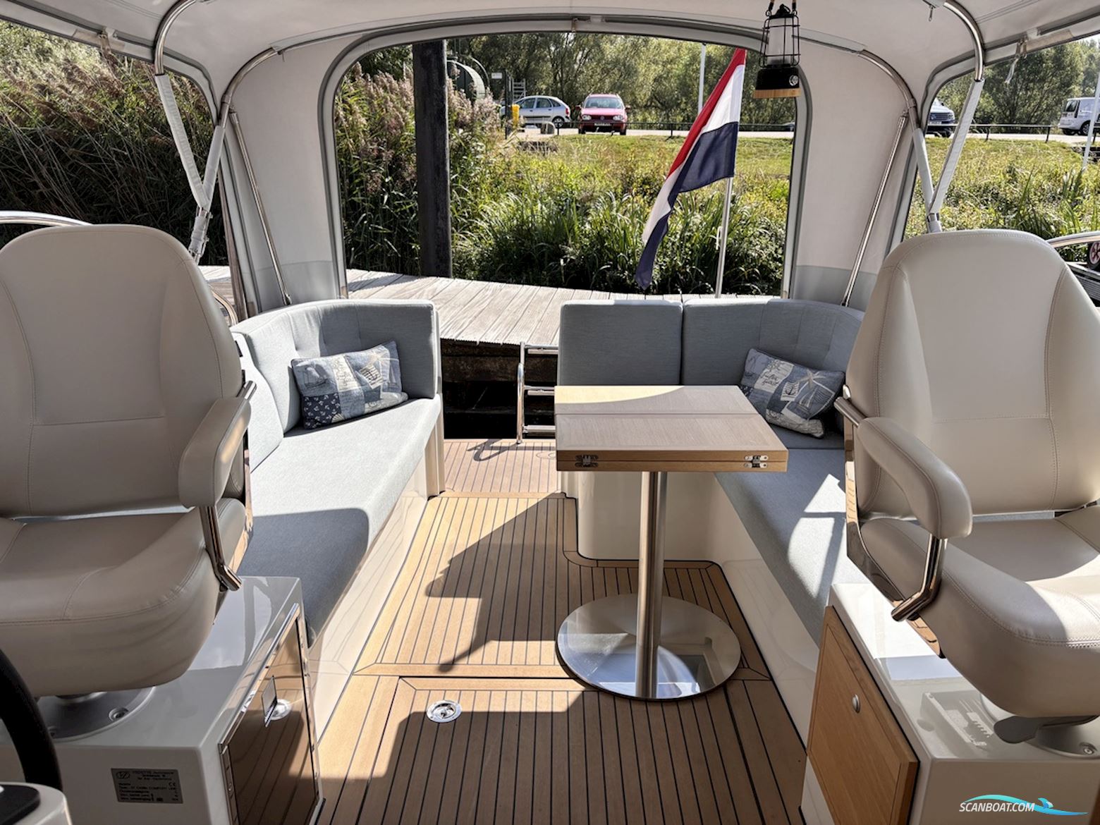 Vedette 37 Cabin Comfort Line