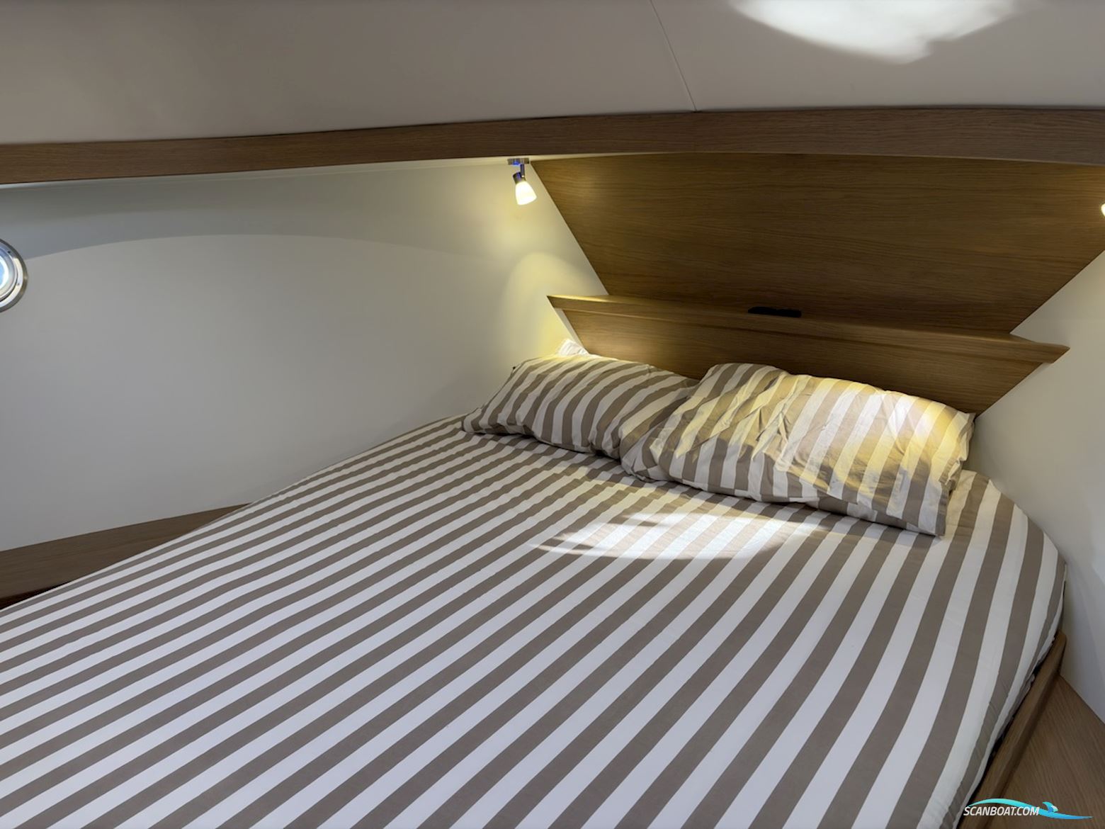 Vedette 37 cabin comfort line