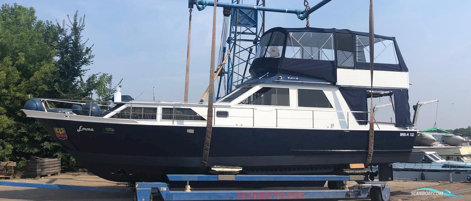 Veerdörn 13.00 Flybridge