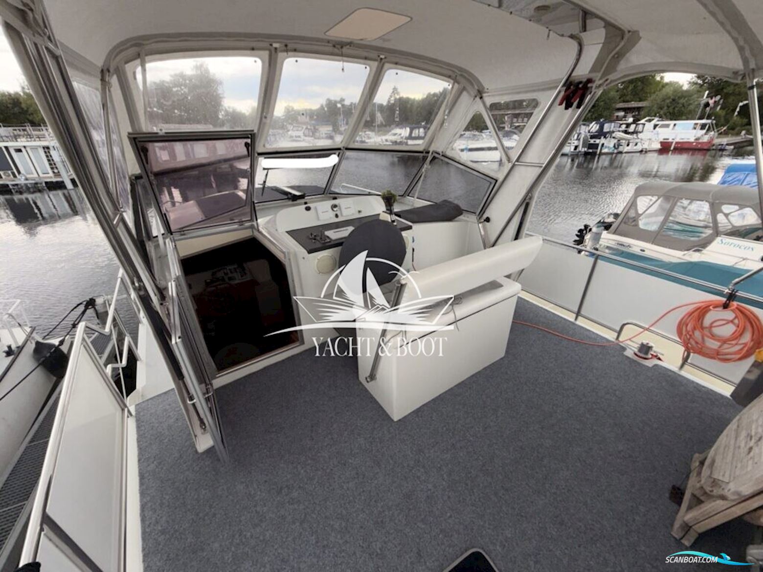 Veha Sedan Cruiser 35