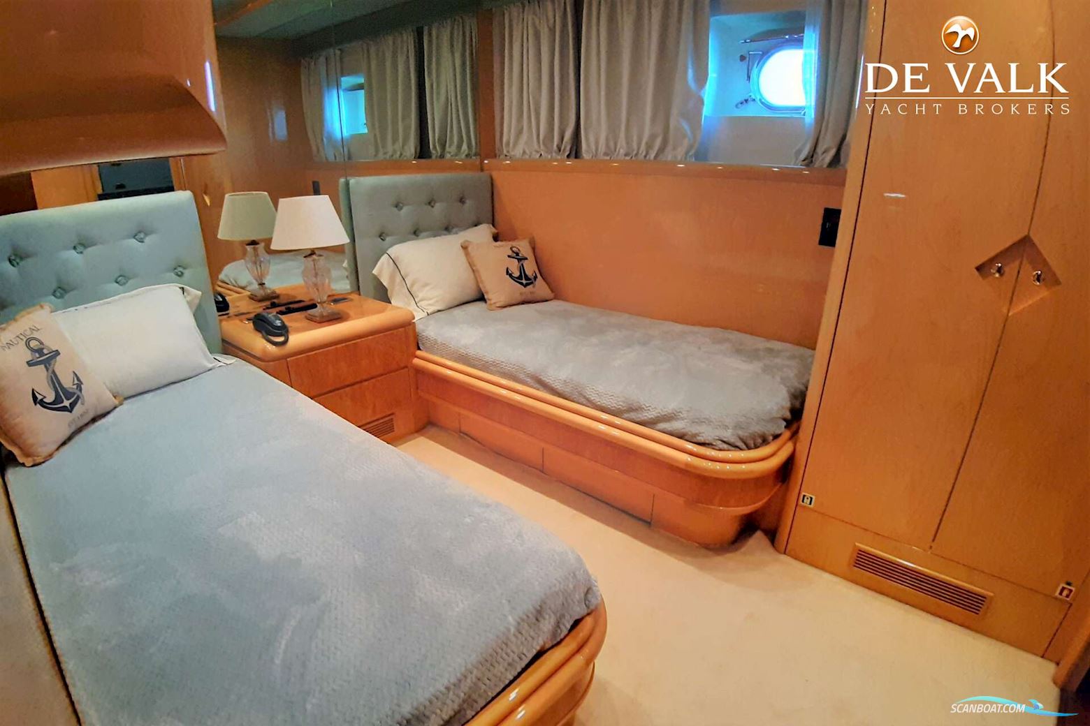 Versilcraft 105 Planet