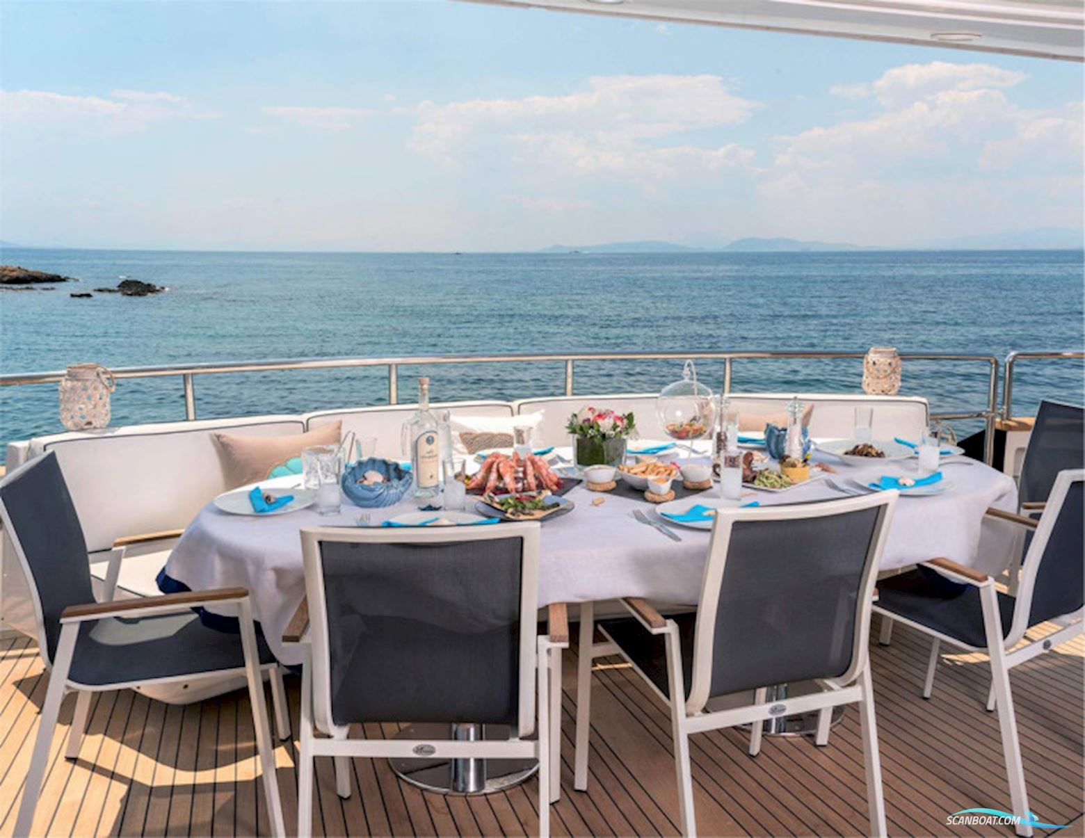 Versilcraft 32.5M/105ft "Sugar"