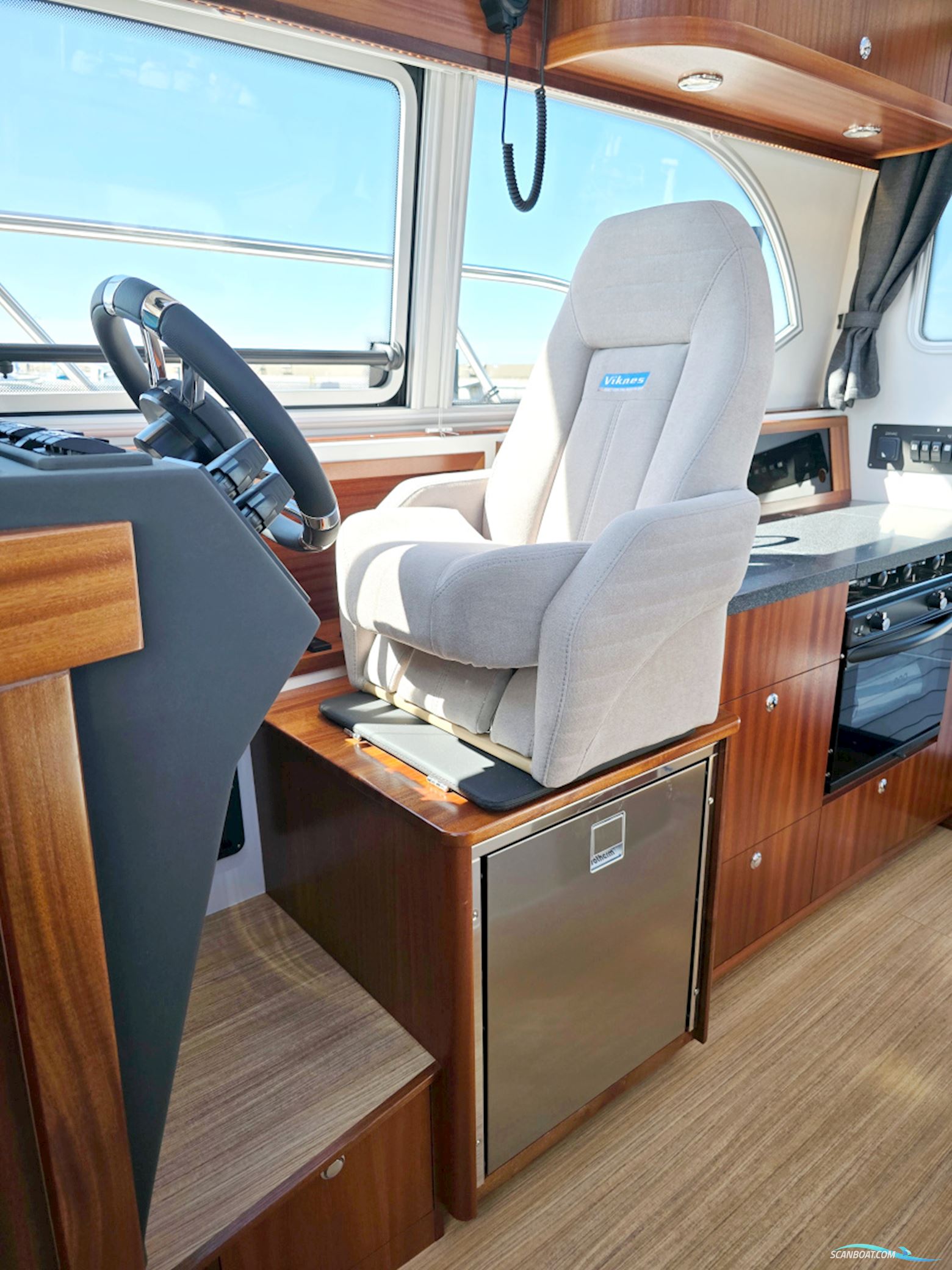 Viknes 1030 HT Panorama 2026