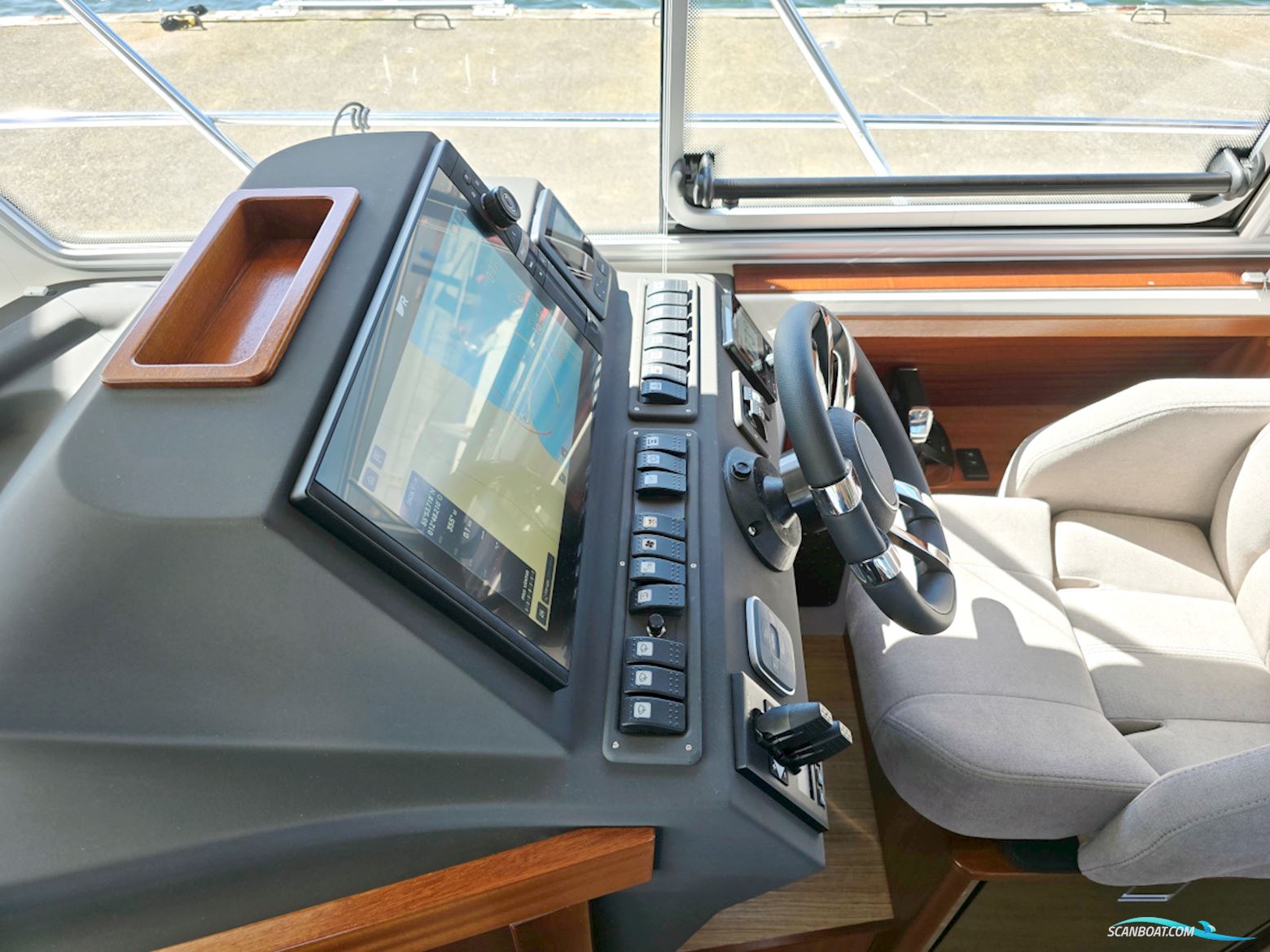 Viknes 1030 HT Panorama 2026