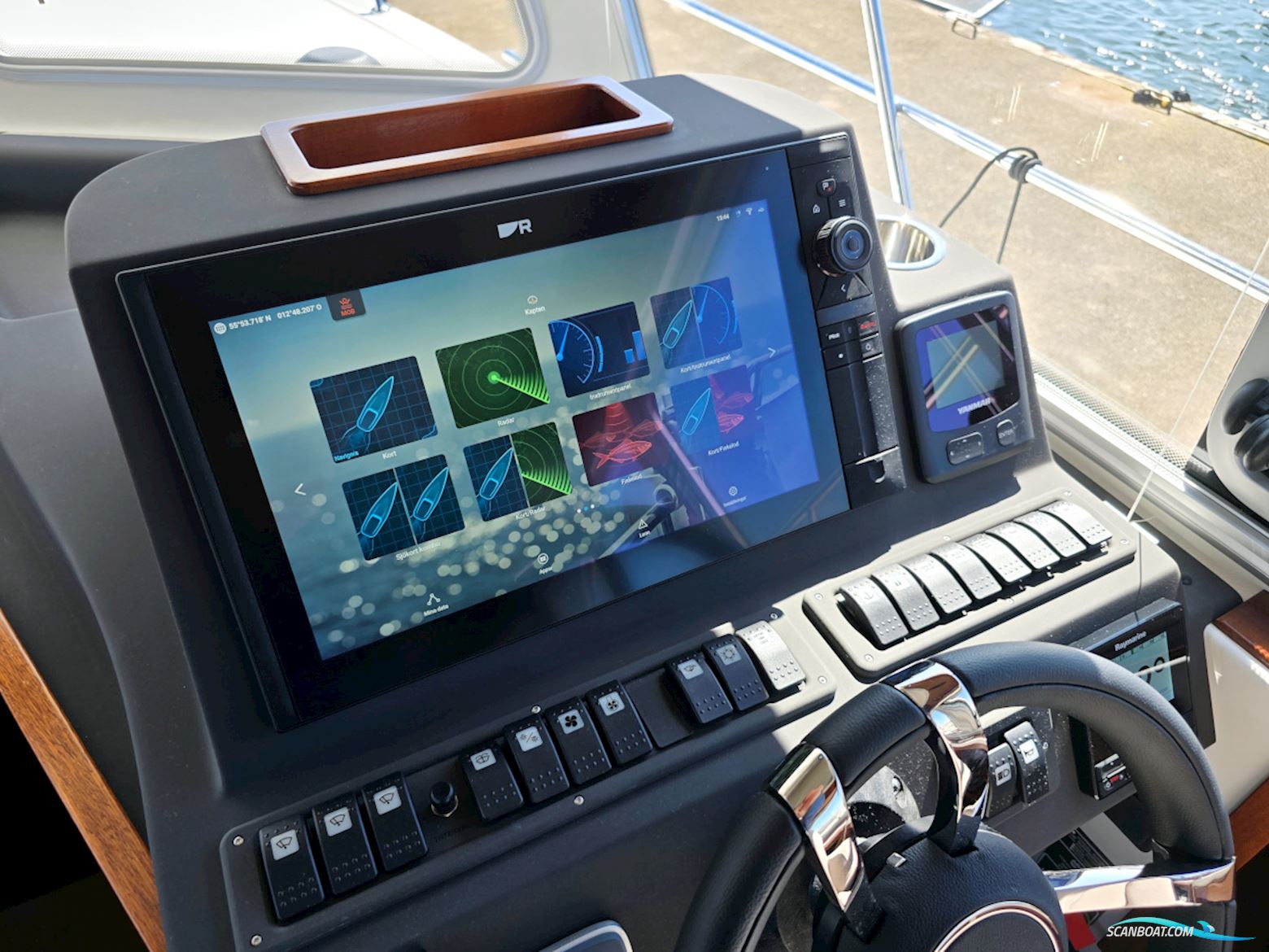 Viknes 1030 HT Panorama 2026