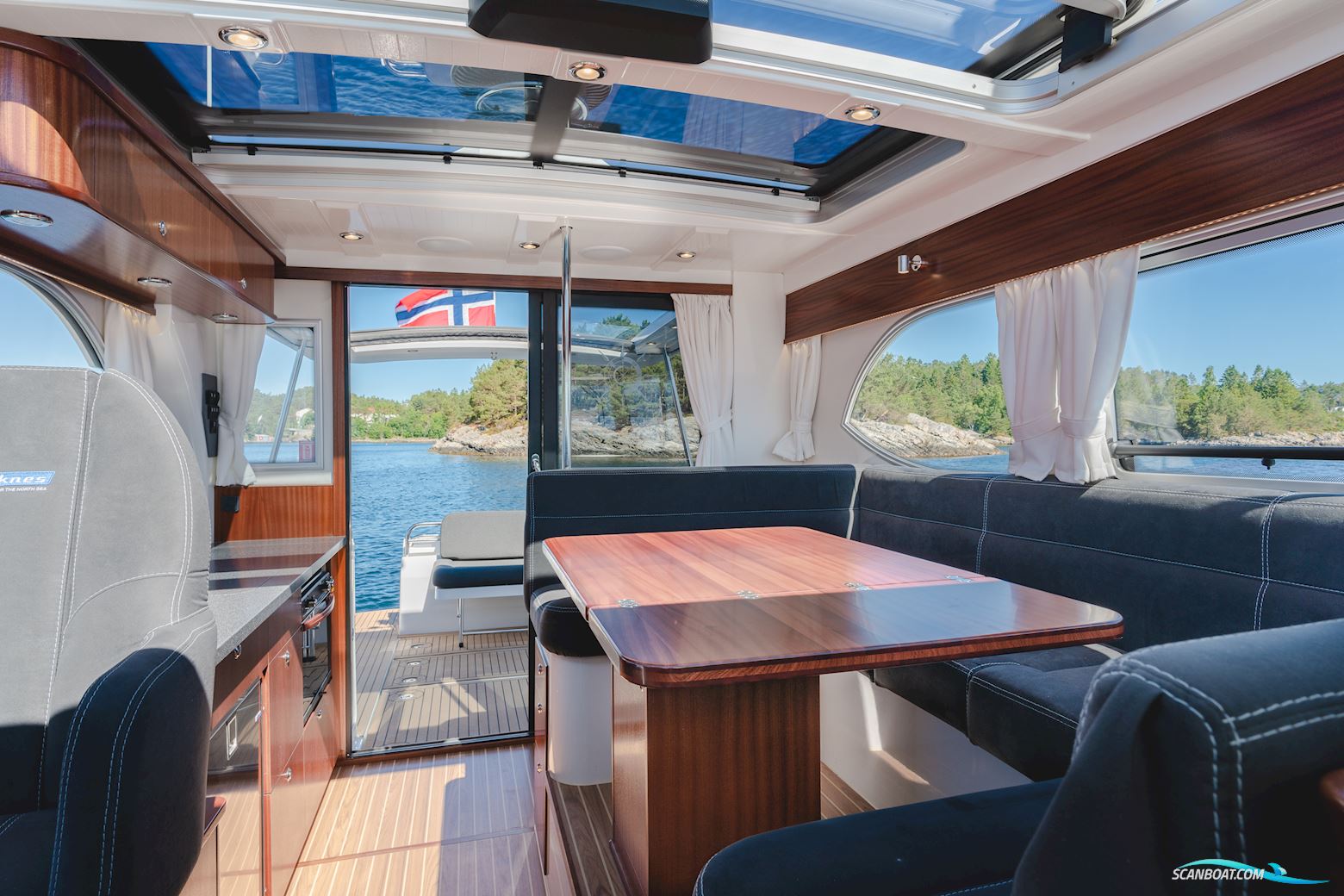 Viknes 1080 Panorama