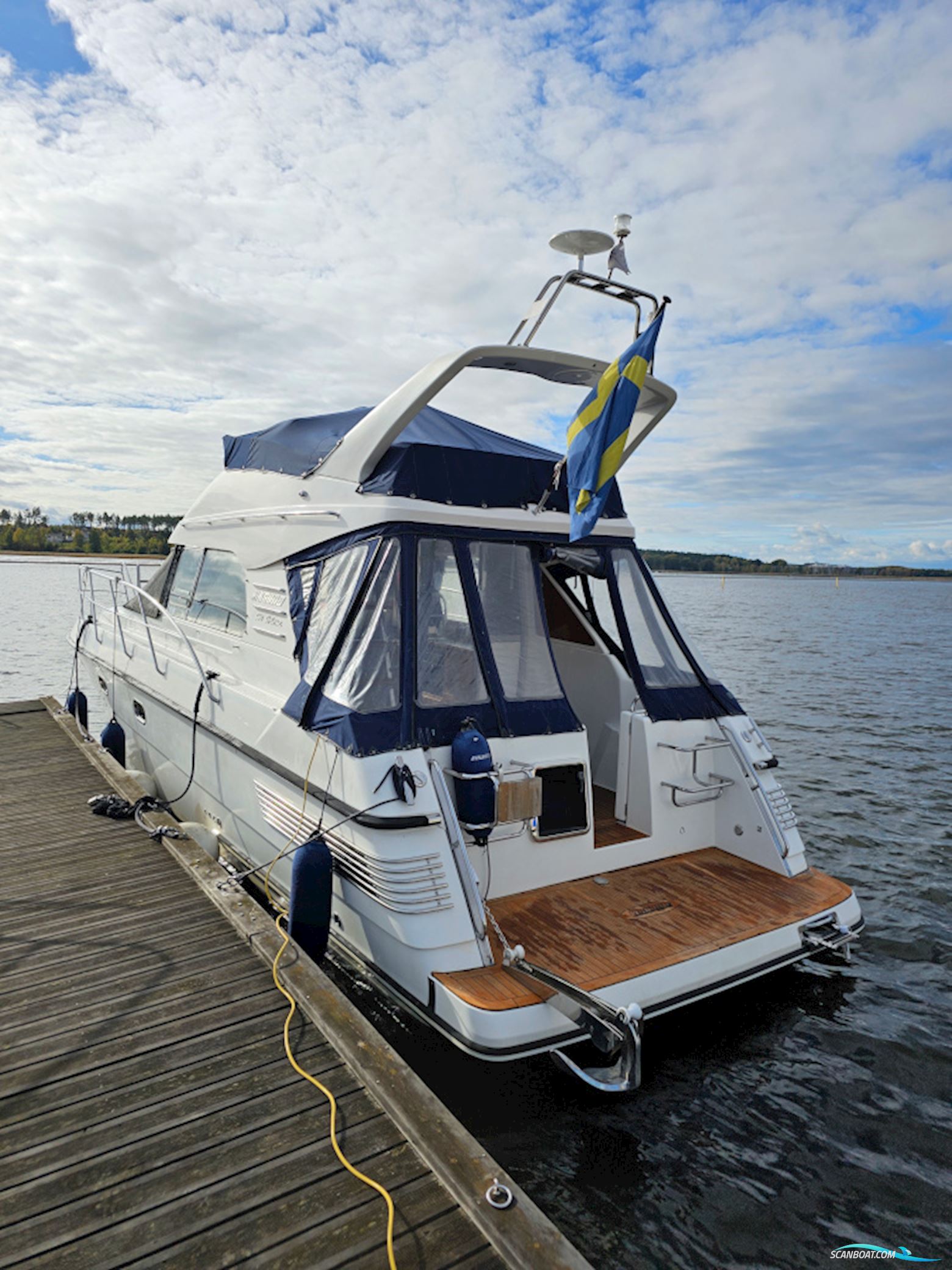Viksund 360 St Cruz 2008 Cummins 4.2 Qsd