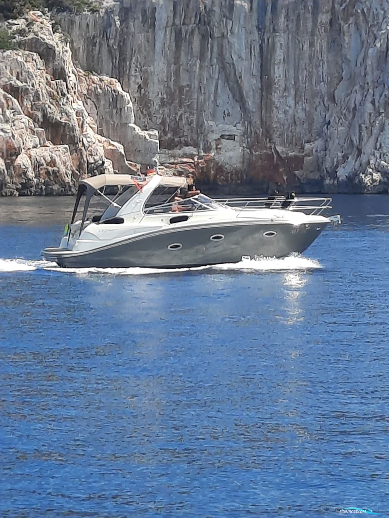 Viper 303 Motorboat 2016, with Mercury Mpi engine, Croatia