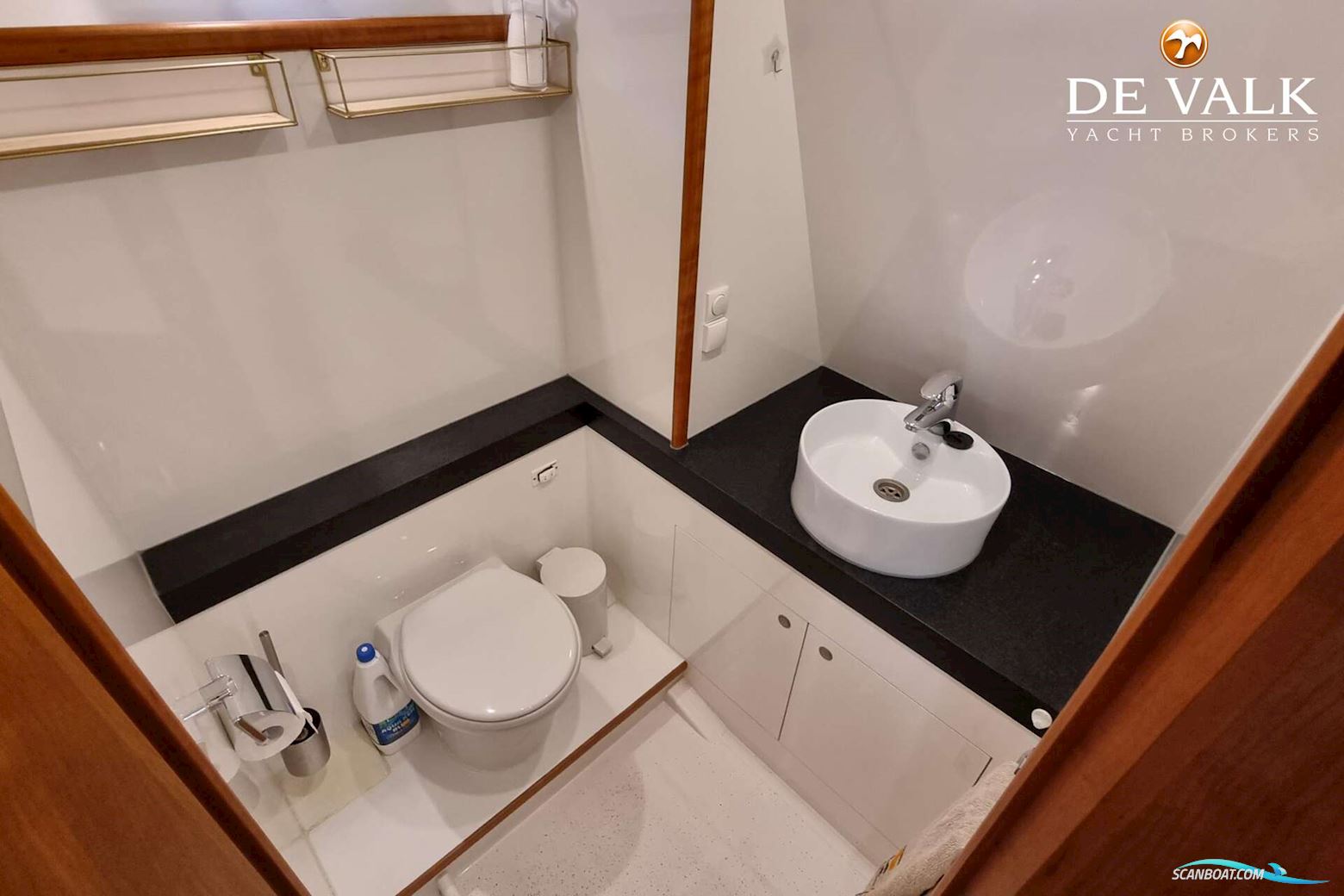 Vischer Yachting Custom 125AC