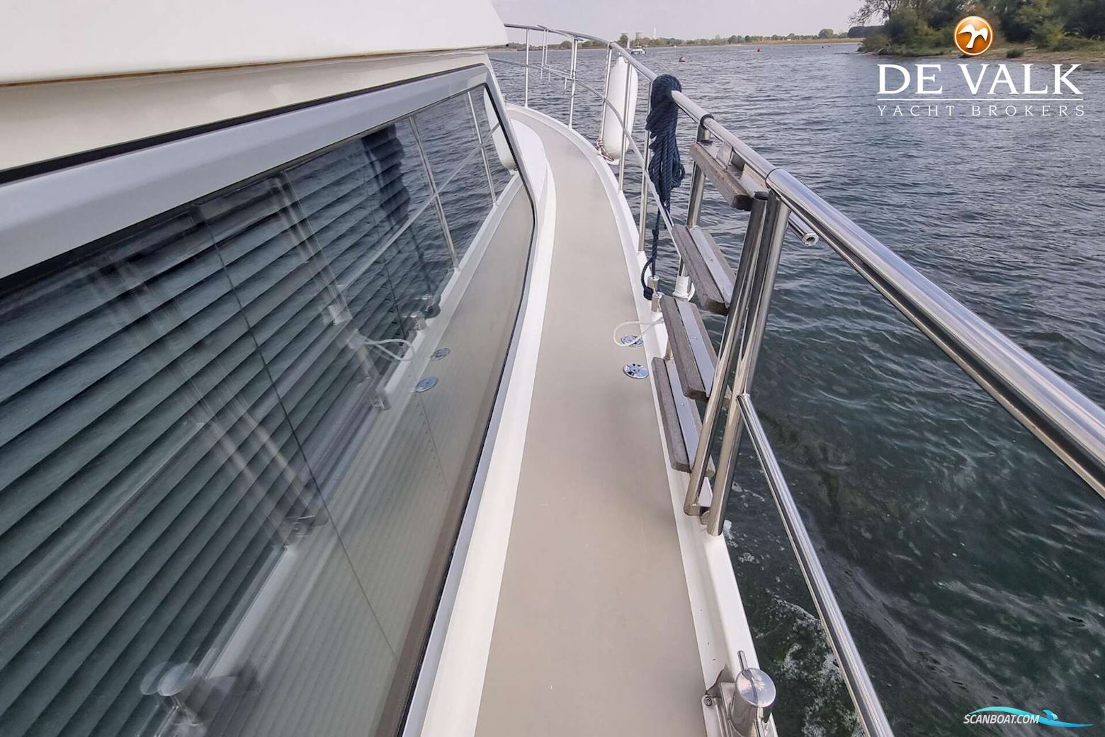 Vischer Yachting Custom 125AC