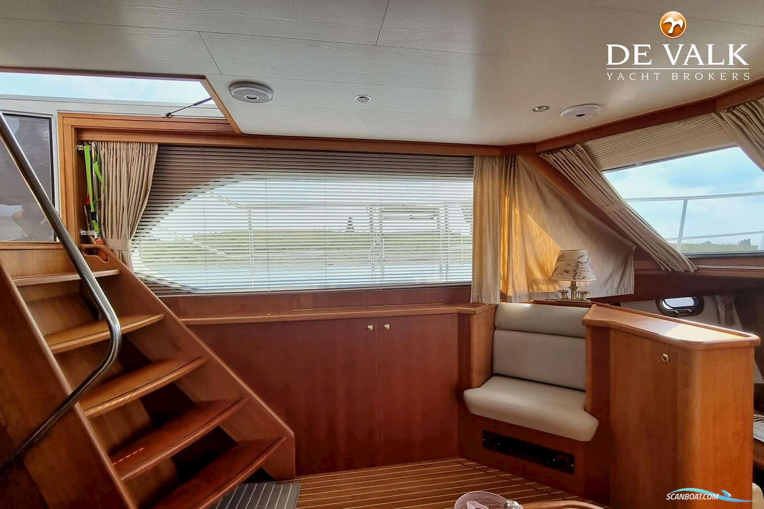 Vischer Yachting Custom 125AC