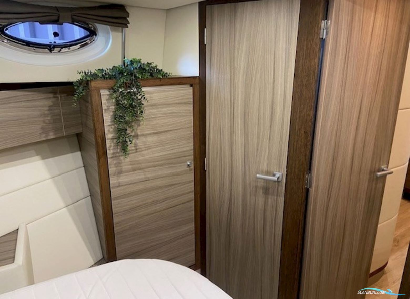 Vivante 43 Cabrio Cruiser