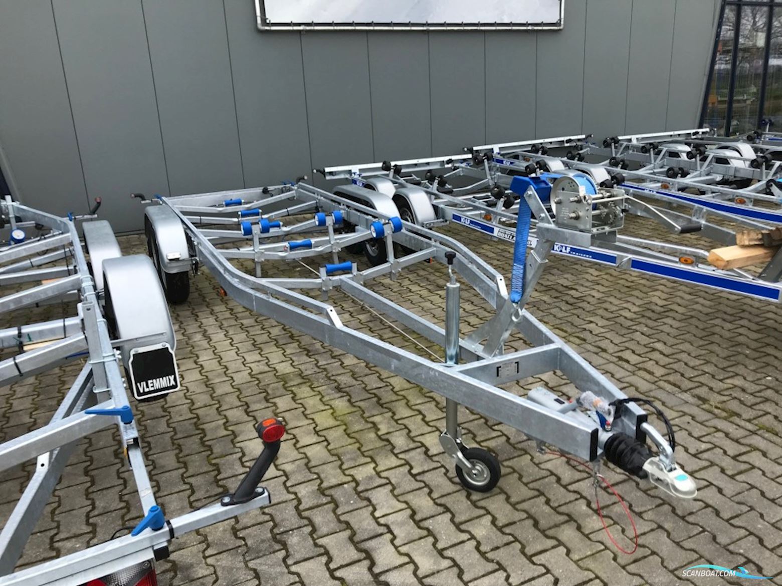 Vlemmix (direct leverbaar) F trailer Vlemmix (direct leverbaar) F trailer 2700 kg tandem