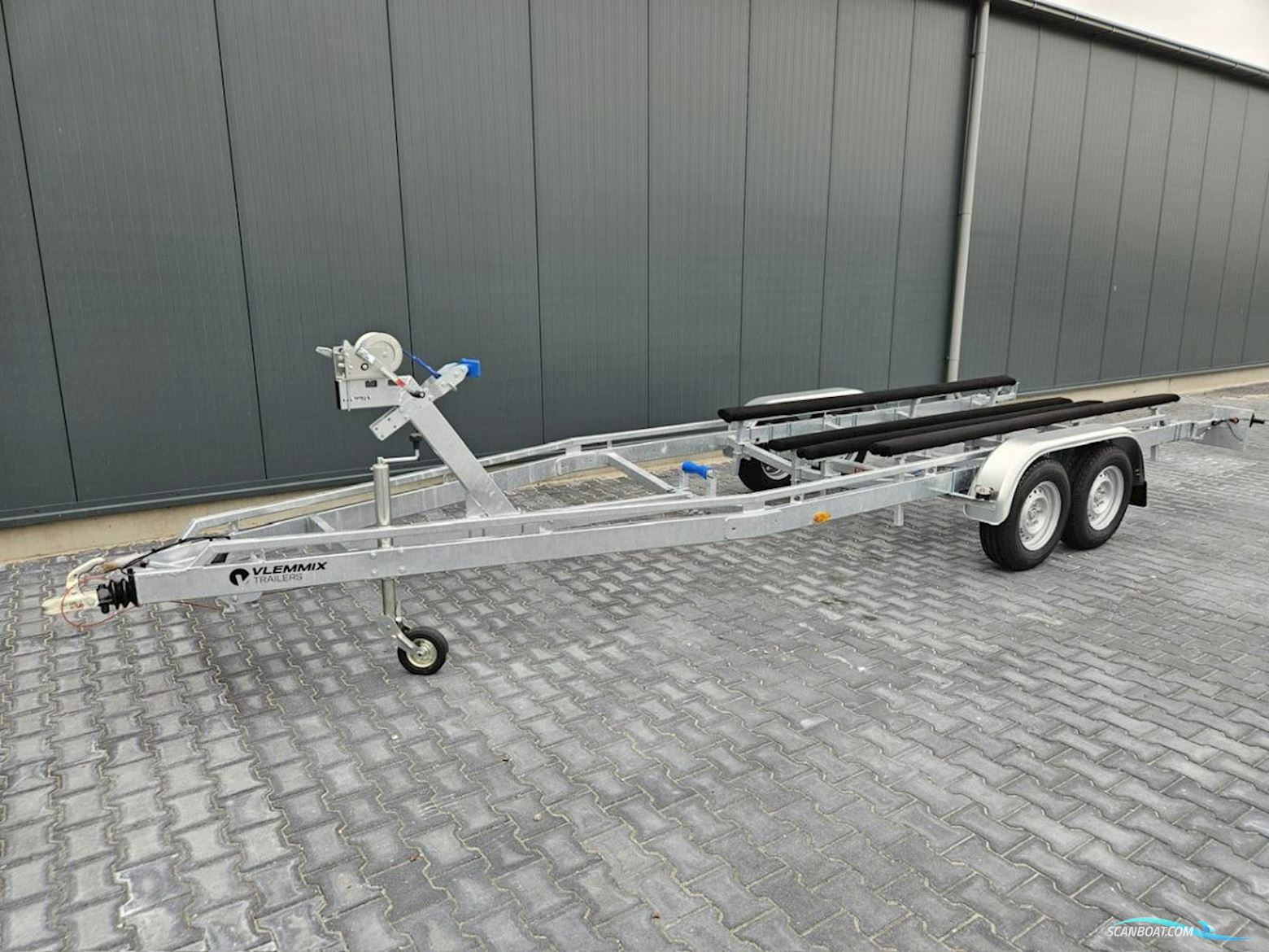 Vlemmix Boottrailers F 2700 kg. Balken Trailer Met Wegklapbare Led Verlichting Motorboat 2023, The Netherlands