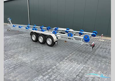 Vlemmix Boottrailers ZB Triple 3500 kg Flex Roll 10 Mtr. Motorboat 2026, The Netherlands