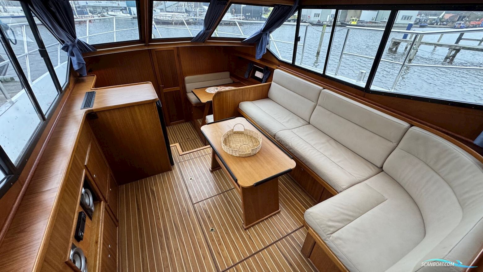 Vri-Jon 37 AK Cabrio