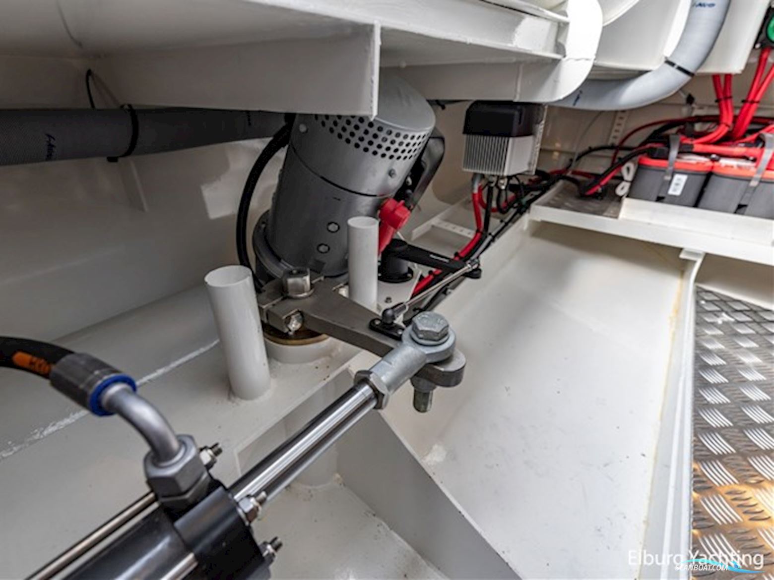 Vripack 42 Open Kuip - Stabilizer