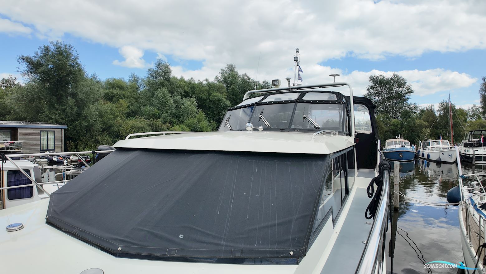 Vripack Catfish 1400