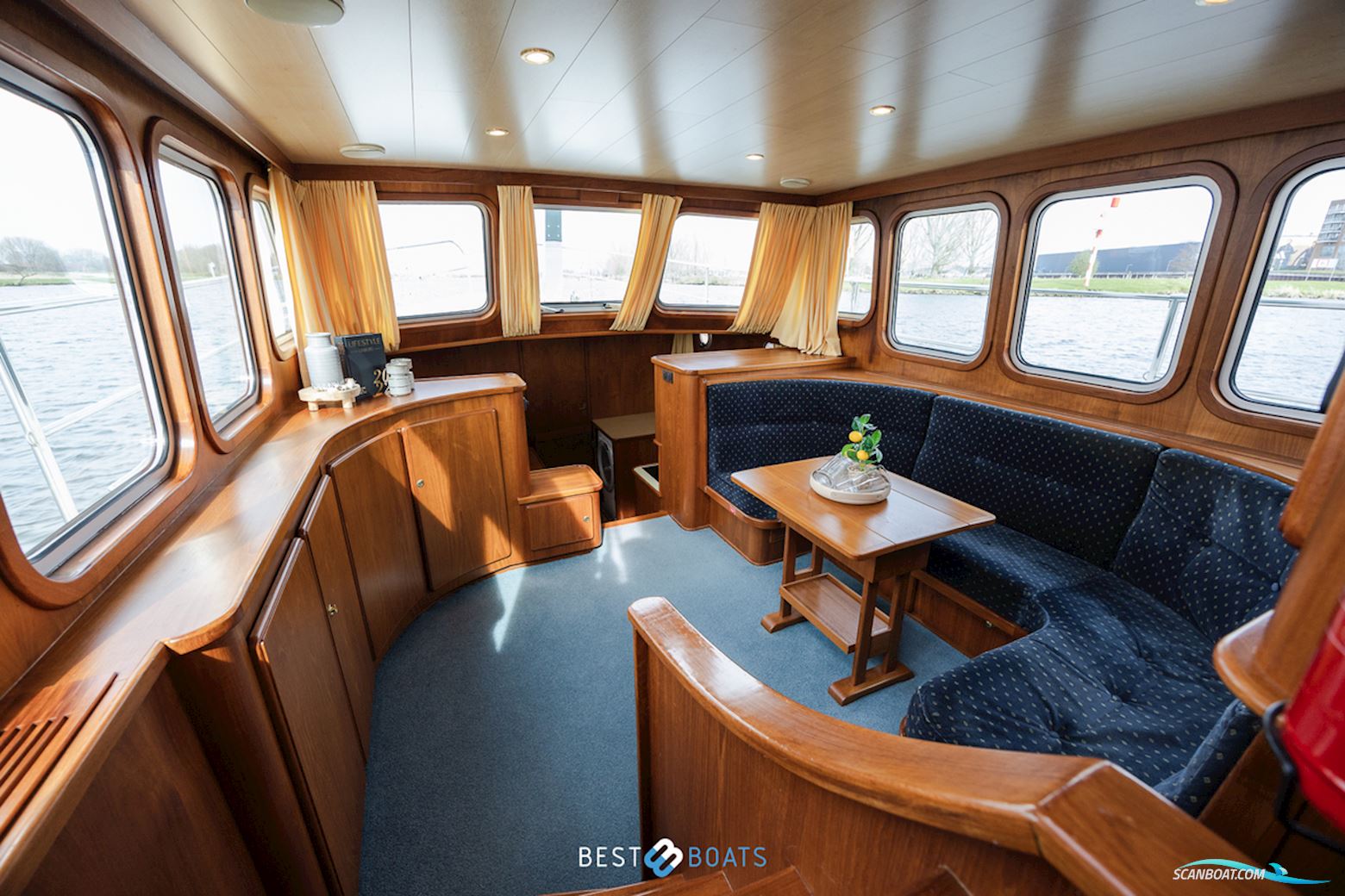 Vripack Spiegelkotter 1150 AK