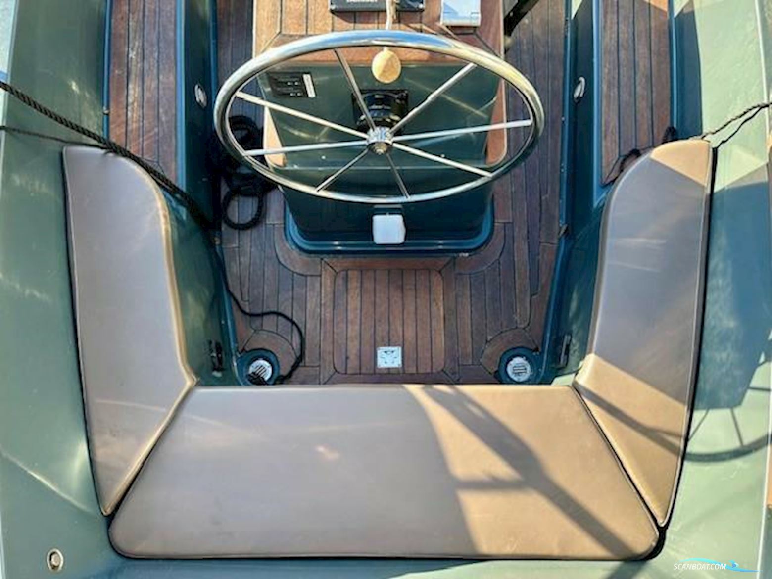 Waterborne Horizon 7.8