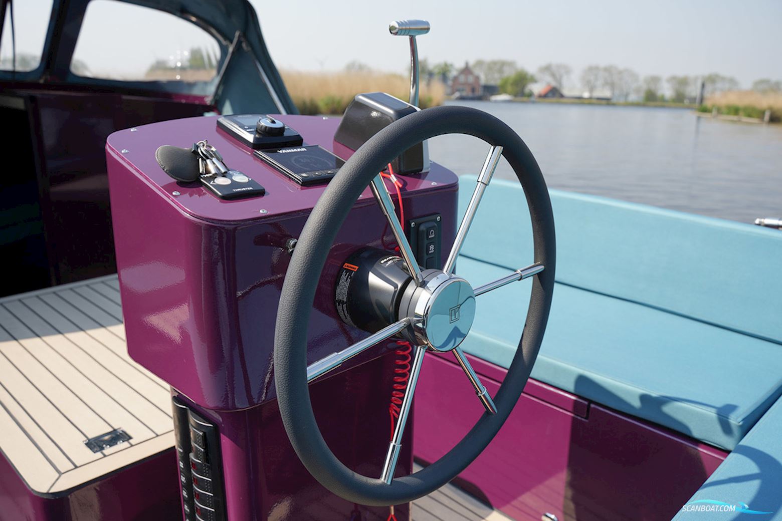 Waterman 8.0 Cabin