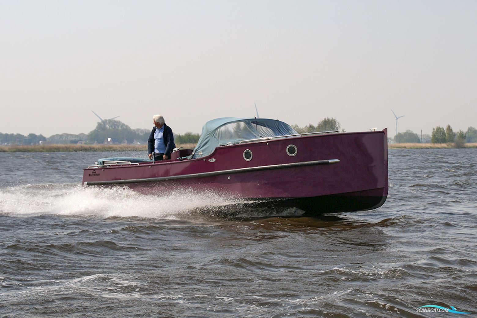 Waterman 8.0 Cabin