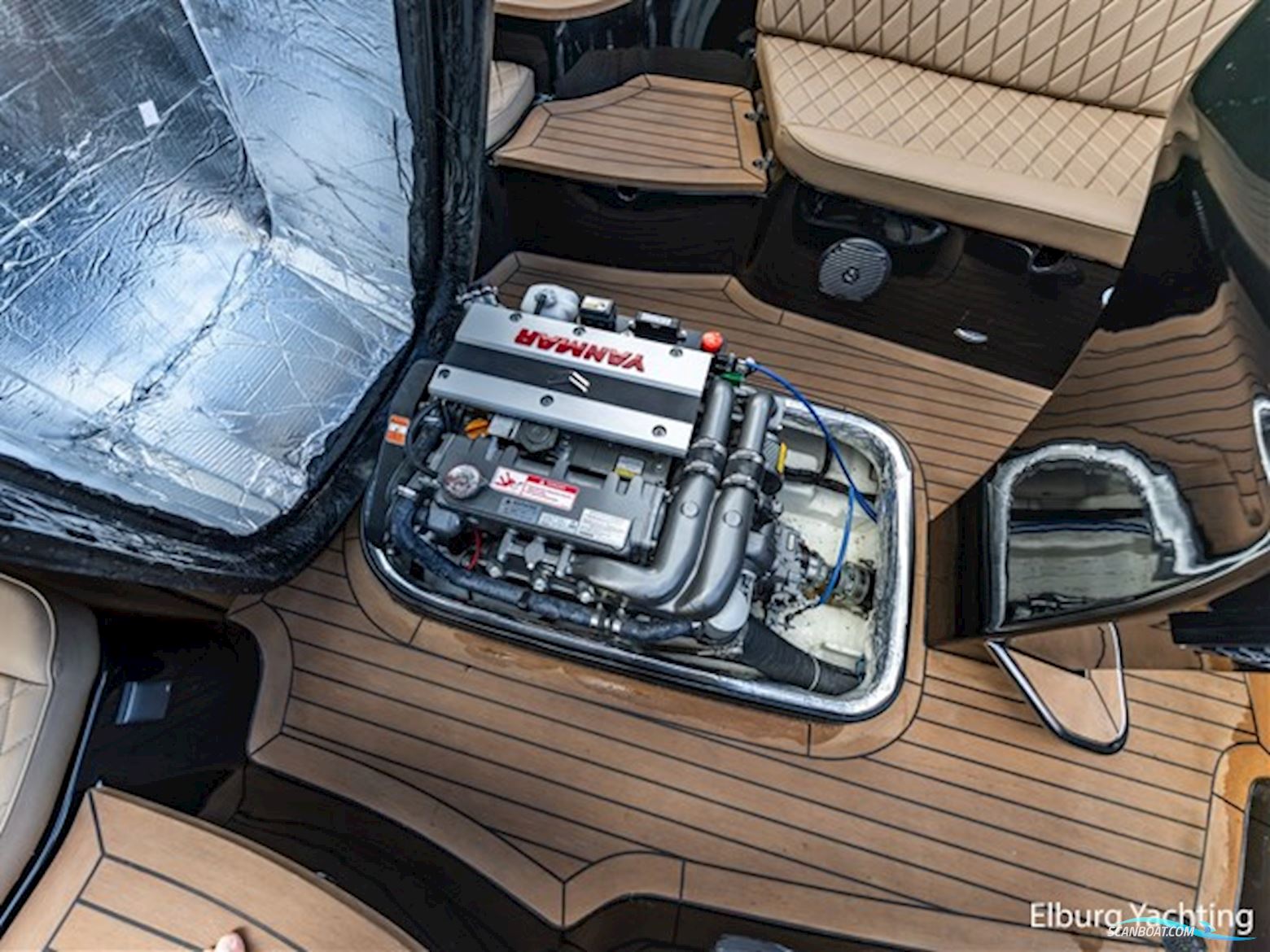 Waterspoor 717 Aviator