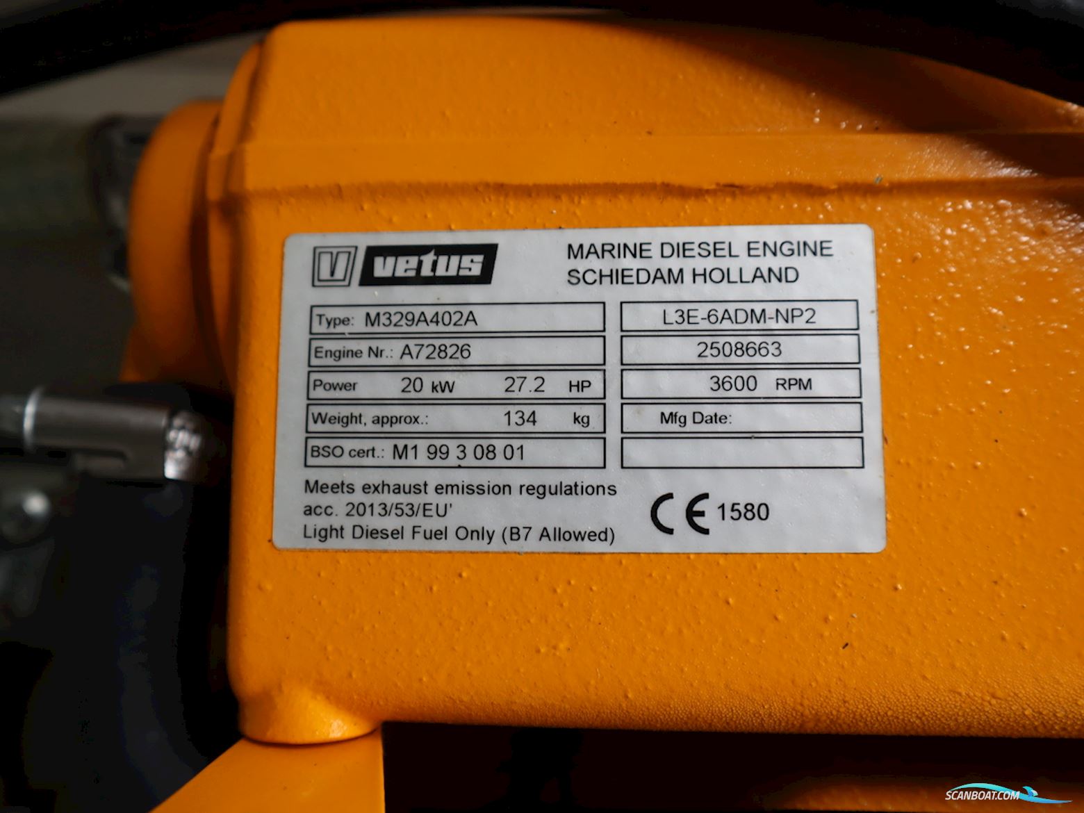 Wato 700 - Via Boatauction.Com