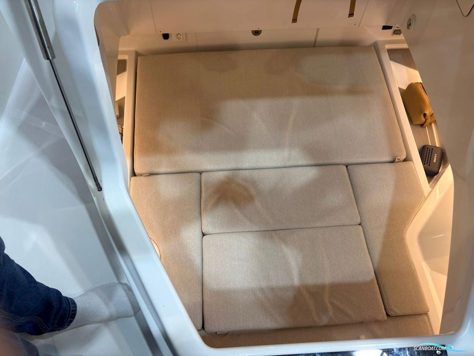 WELLCRAFT  28 Explorer