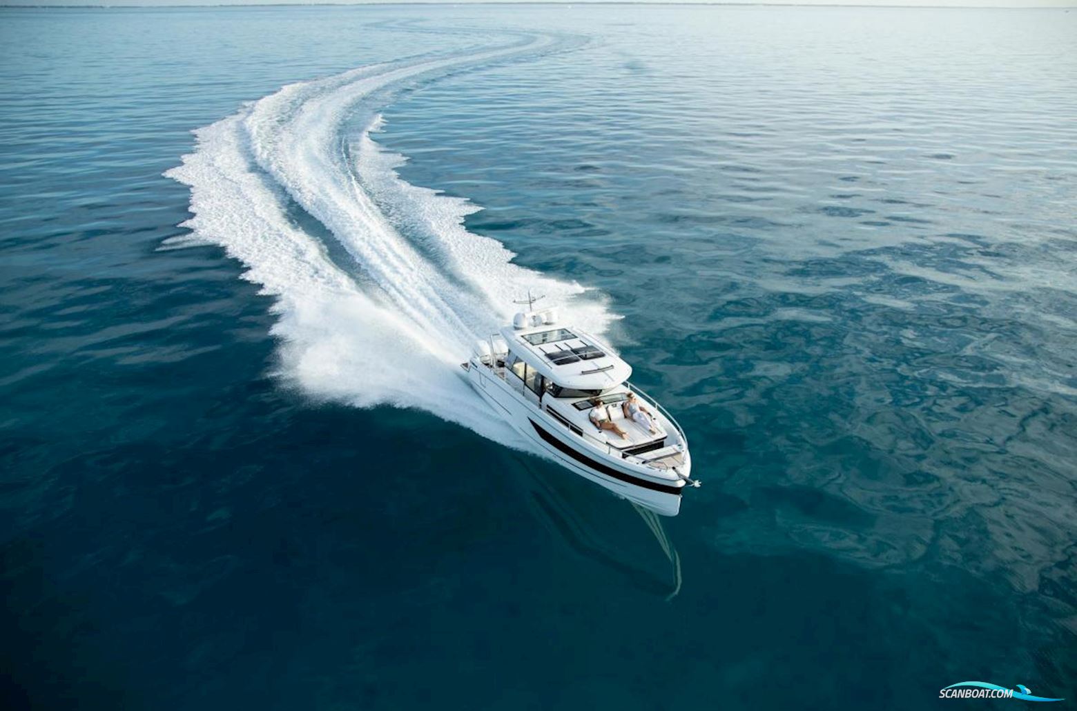 WELLCRAFT  38 EXPLORER