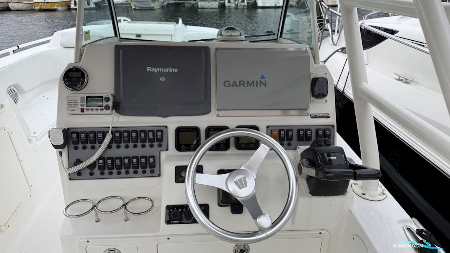 Wellcraft 302 SCARAB SPORT
