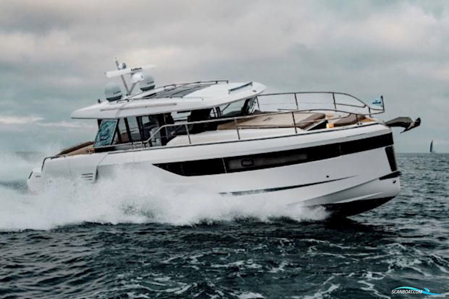 Wellcraft 44 Explorer FKA  435
