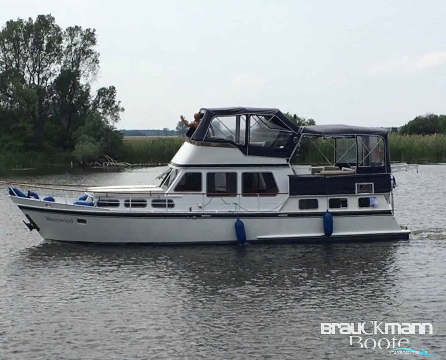 Werftbau Pedro 14.8 Fly Motorboat 1975, with Mercedes engine, Germany