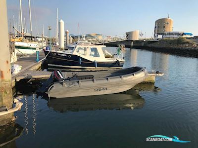 Whaly 455R Motorboat 2024, with Evinrude engine, The Netherlands
