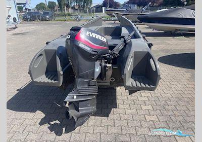 Whaly 455R Motorboat 2024, with Evinrude engine, The Netherlands