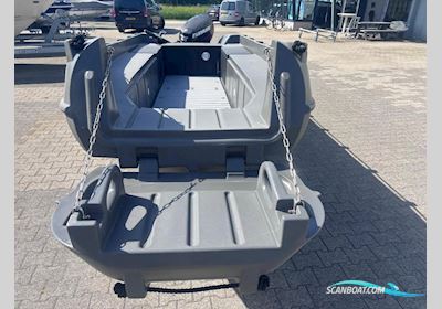 Whaly 455R Motorboat 2024, with Evinrude engine, The Netherlands