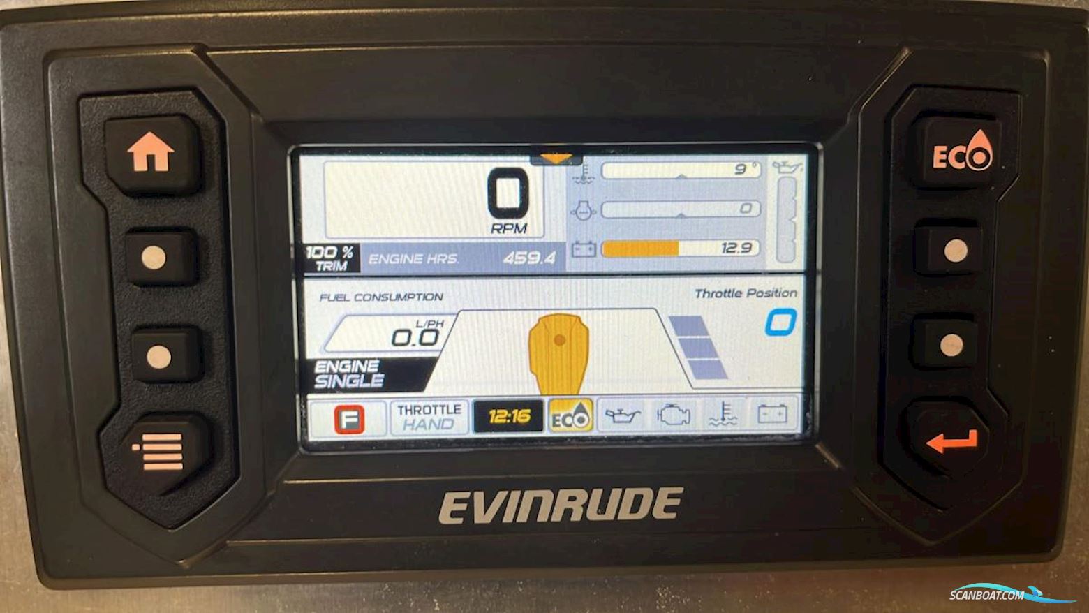 White-Shark 225 Console