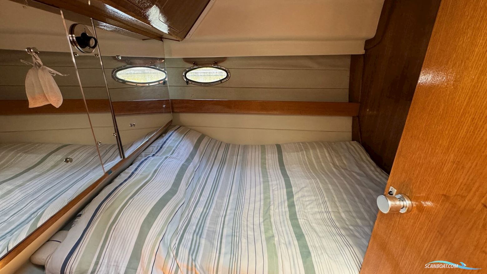 Whitewater Wolfe 46 Flybridge